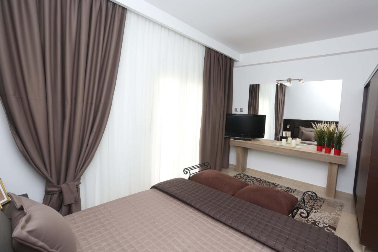 פפקוהורי Philoxenia Boutique Suites & Studios מראה חיצוני תמונה