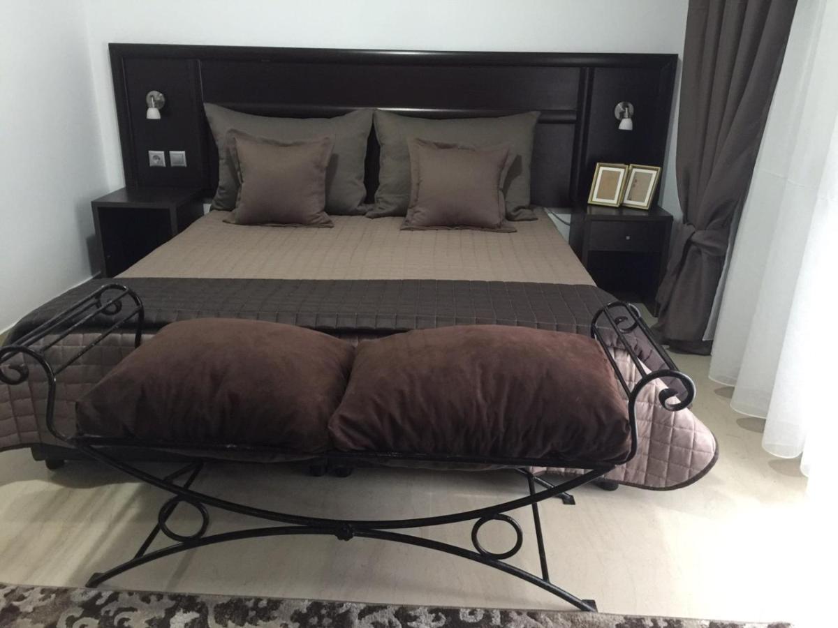 פפקוהורי Philoxenia Boutique Suites & Studios מראה חיצוני תמונה