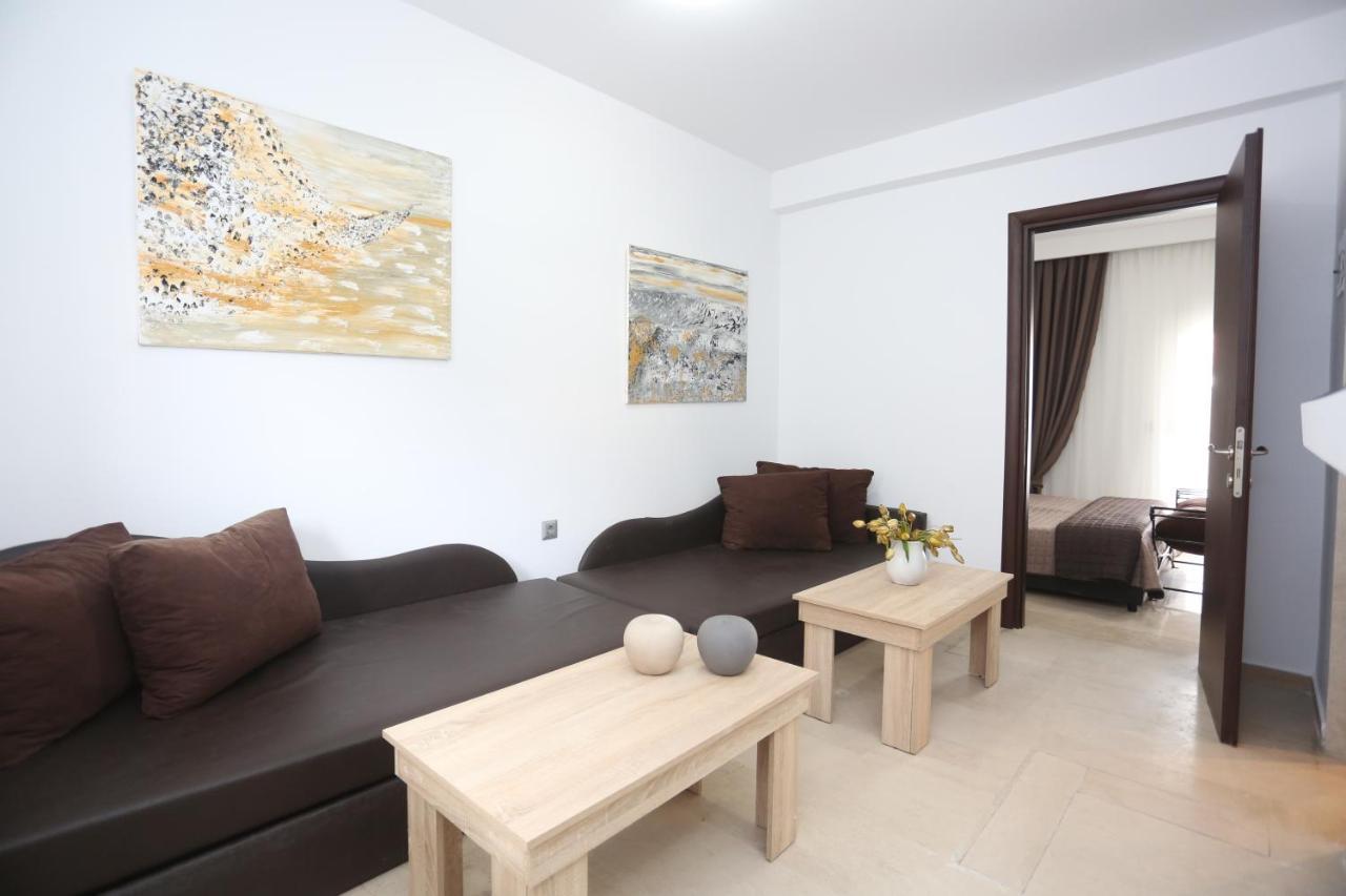 פפקוהורי Philoxenia Boutique Suites & Studios מראה חיצוני תמונה